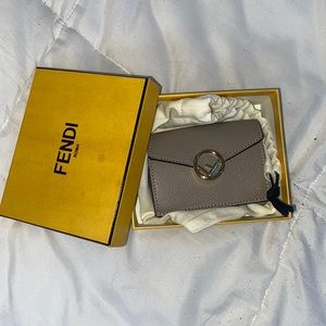 trifold fendi wallet